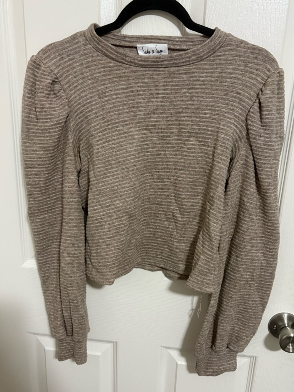 Sadie & Sage Tan Ribbed Puffed Sleeve Crew Neck Crop Top